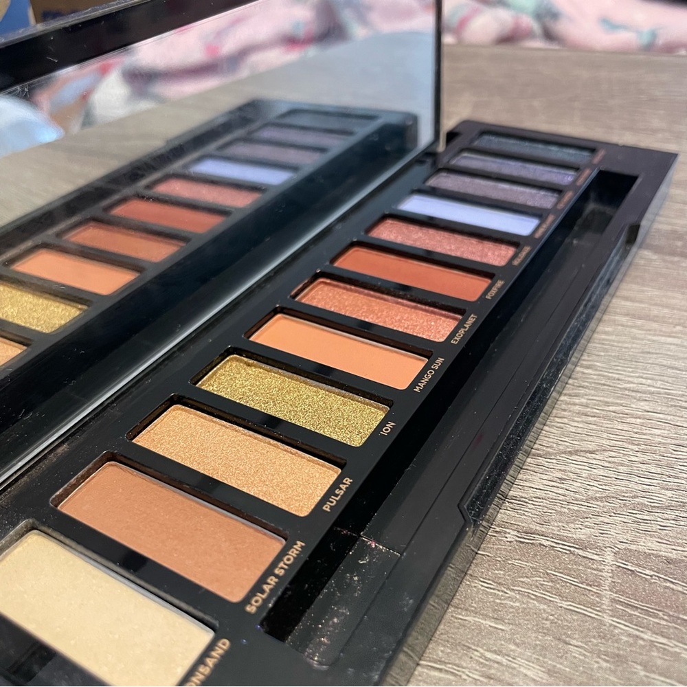 Naked urban decay Robin Eisenberg eyeshadow